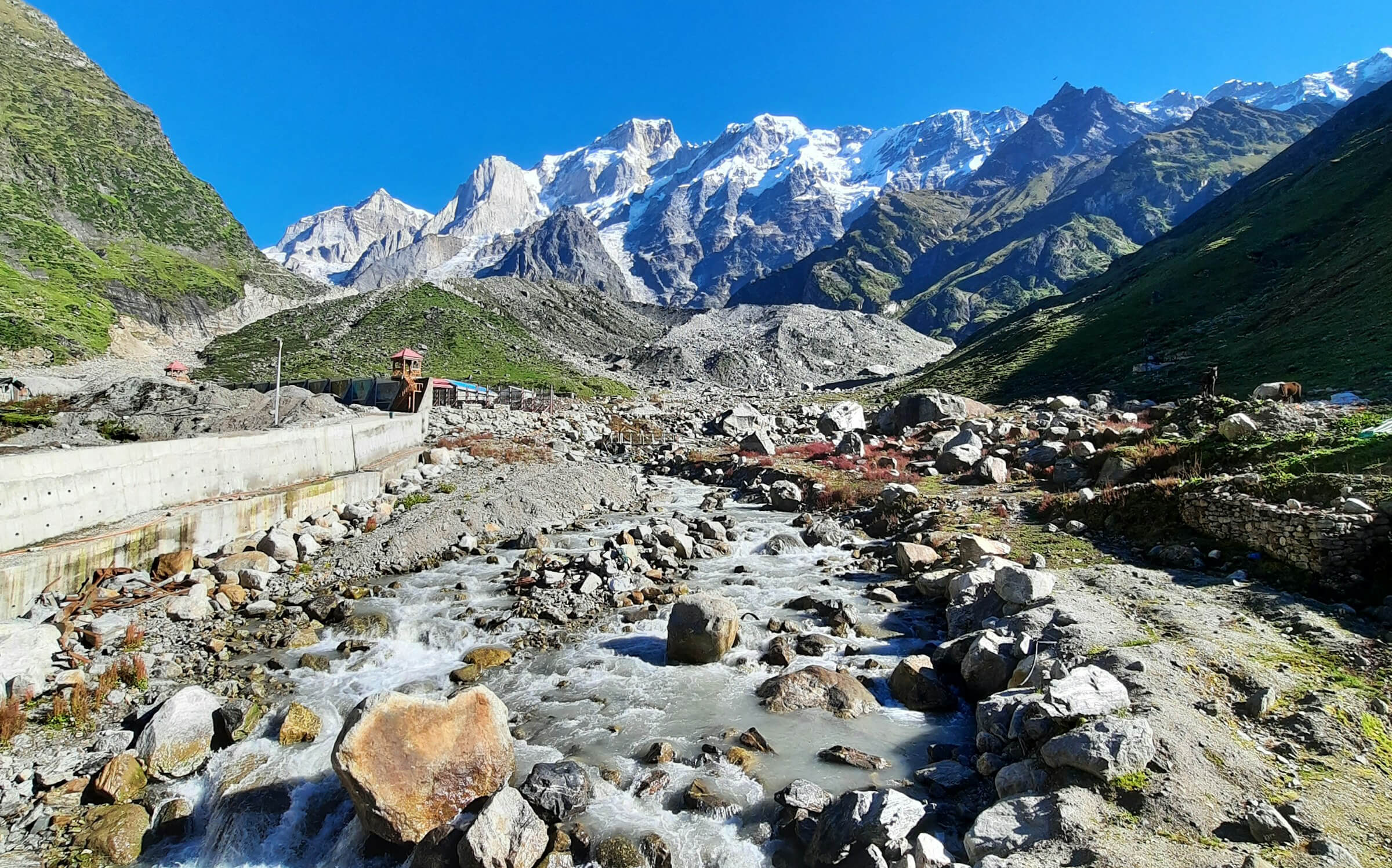 Rakshit Special Kedarbadri tour